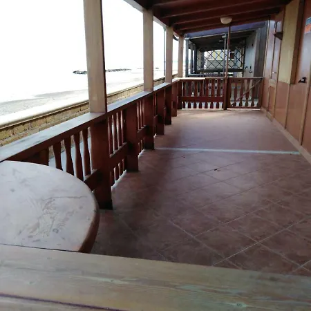 Bungalow Indipendente Sulla Spiaggia A
